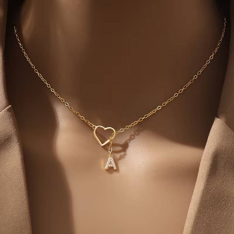 Elegant Initial Heart Necklace Personalized 26 Letter A-Z Name Necklace for Women Teen Match Daily Jewelry Gifts