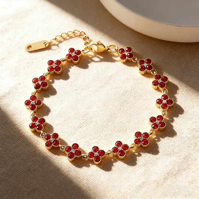 Luxurious Four Leaf Clover Bracelet In Golden Electroplated 304 Stainless Steel With Zircon Inlay For Unisex